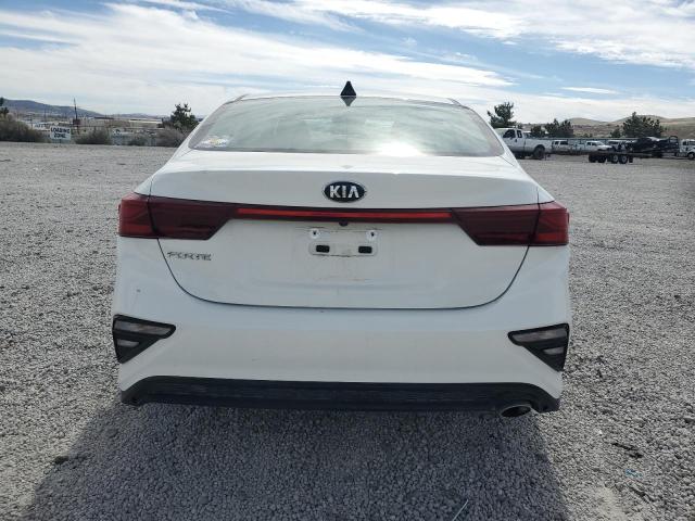 3KPF24AD5ME272649 KIA FORTE FE