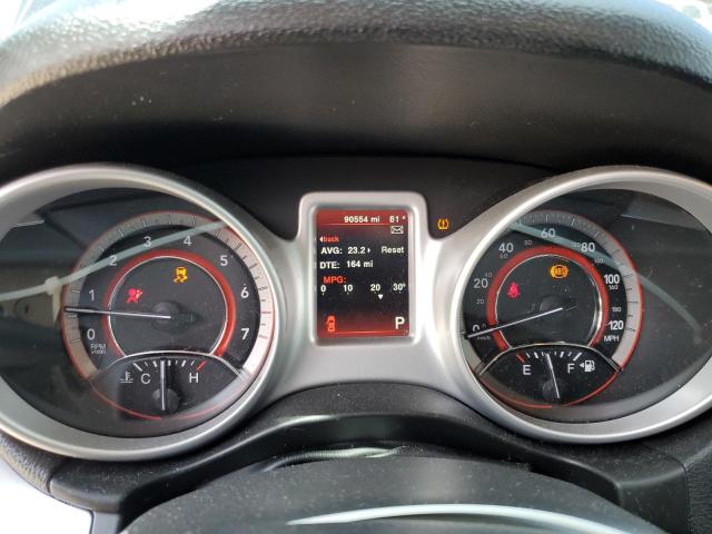 3C4PDCBBXKT852574 Dodge JOURNEY SE
