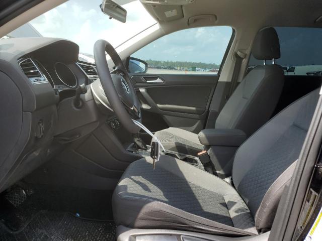 3VV1B7AX9JM020833 Volkswagen TIGUAN S