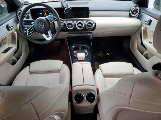 W1K3G4EB2LJ215667 Mercedes-Benz m260