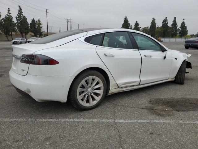 5YJSA1E21JF297028 Tesla MODEL S