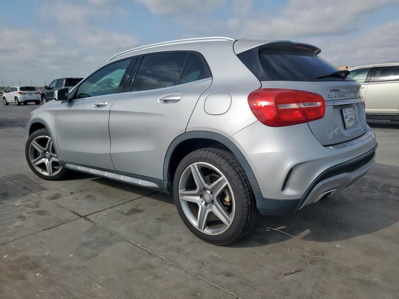 WDCTG4EB4FJ139975 Mercedes-Benz GLA 250