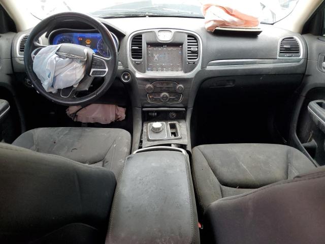 2C3CCAAG3KH663927 Chrysler 300 TOURIN