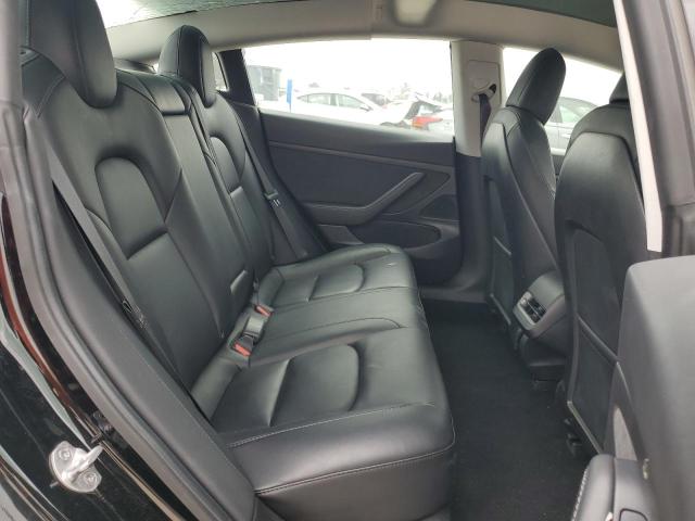 5YJ3E1EA4MF877717 Tesla MODEL 3