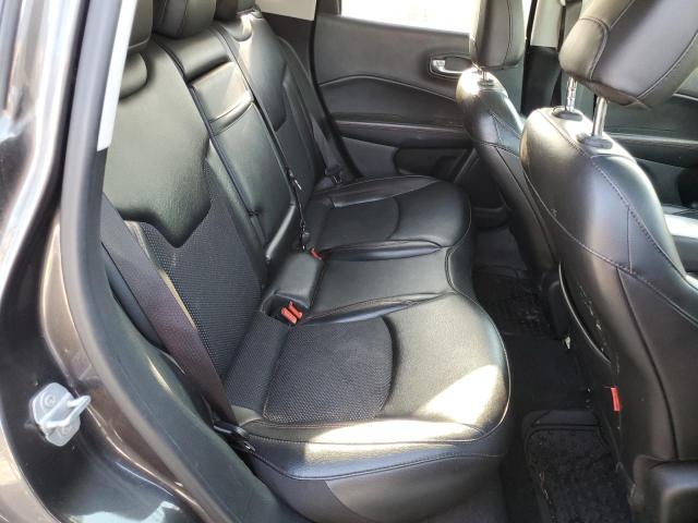 3C4NJDDB5KT722026 Jeep 2019