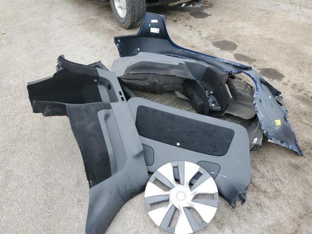 7SAYGAEE7PF663198 Tesla Model Y