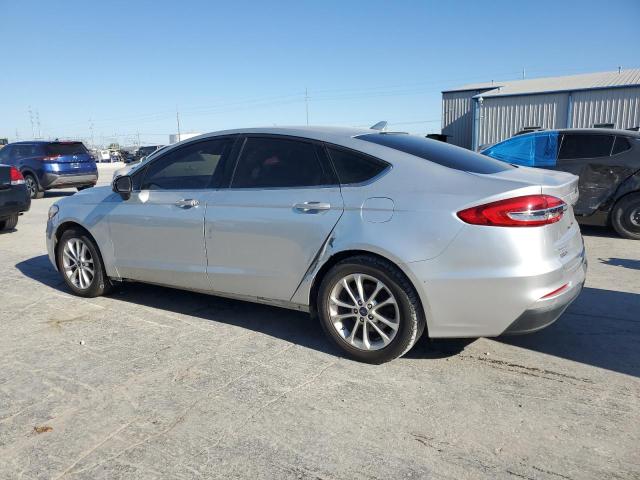 3FA6P0HD9KR171738 Ford FUSION SE