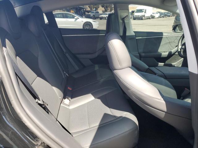 5YJ3E1EB6RF819091 Tesla 2024