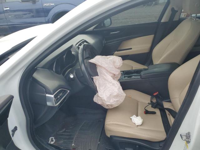 SAJAD4BG5HA963722 Jaguar XE PREMIUM