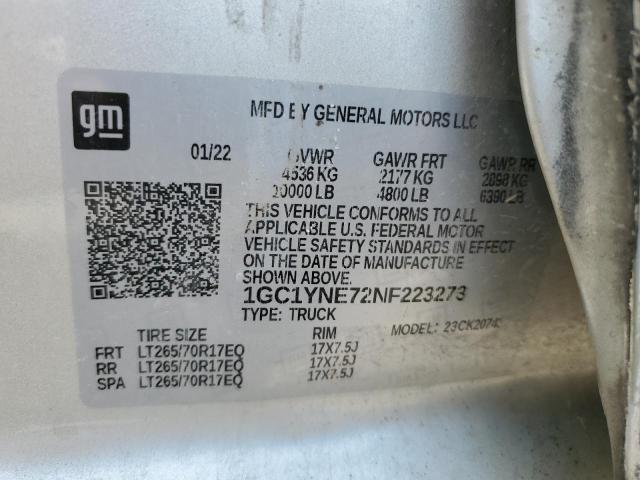 1GC1YNE72NF223273 Chevrolet l8t