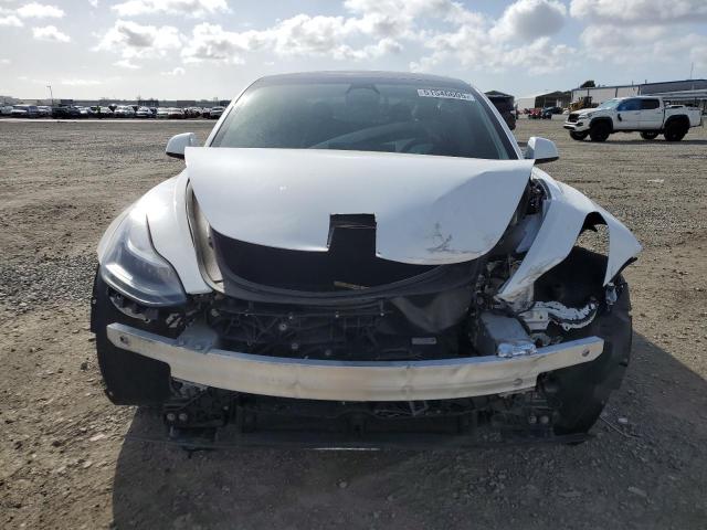 5YJ3E1EA5NF103770 Tesla 2022