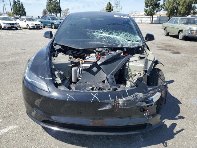 5YJ3E1EB6RF819091 Tesla 2024