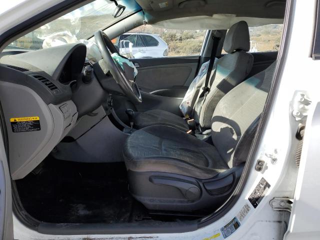 KMHCT5AE1HU300741 Hyundai Accent