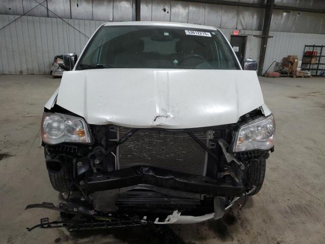 2C4RC1CG9FR563298 Chrysler TOWN & COU