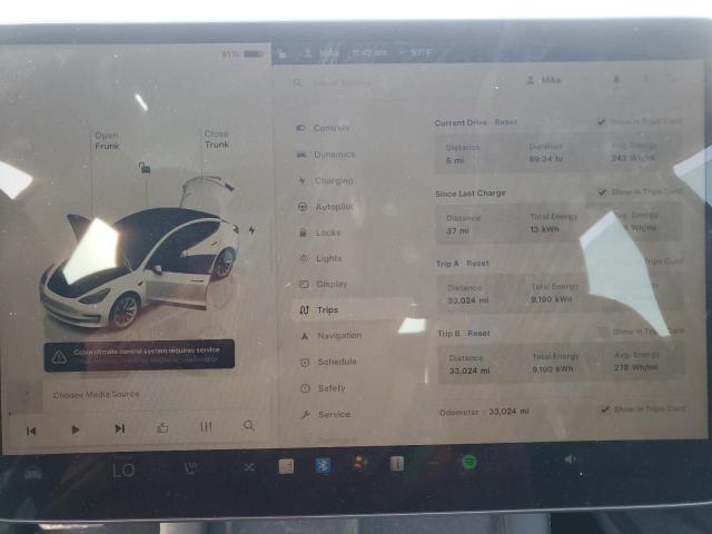 5YJ3E1EA4PF631304 Tesla MODEL 3