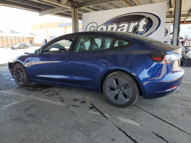 5YJ3E1EB5NF314721 Tesla 2022