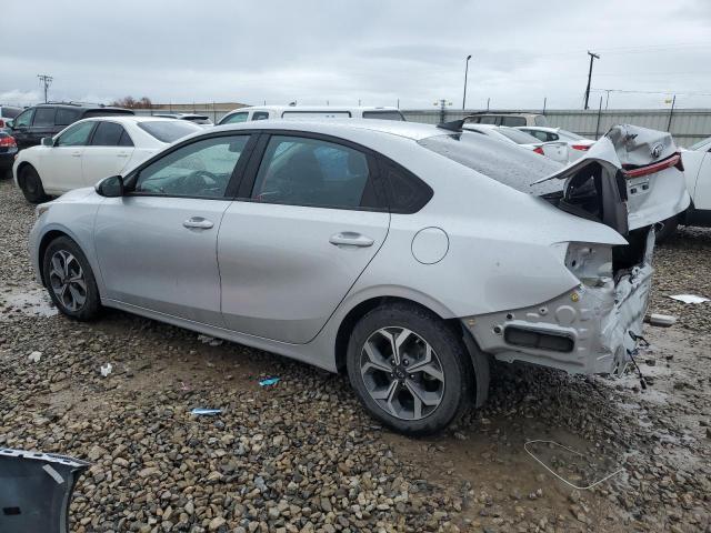 3KPF24ADXME375744 KIA FORTE FE