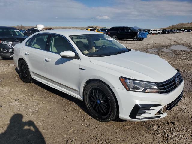 1VWDT7A32HC084128 Volkswagen PASSAT R-L