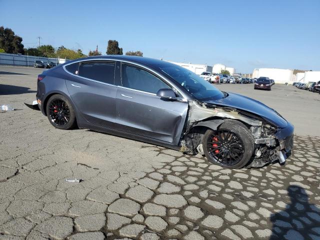 5YJ3E1EC0LF714594 Tesla 2020