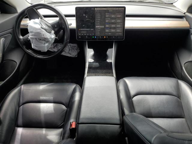 5YJ3E1EA9JF037833 Tesla 2018