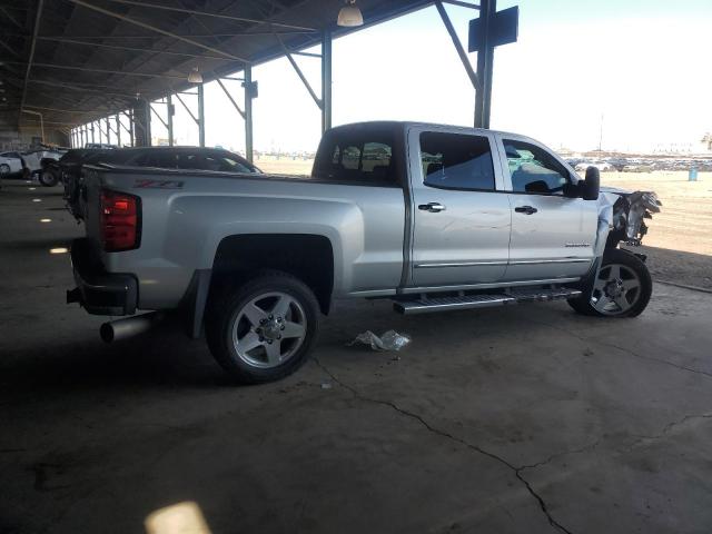 1GC1KWE82FF140198 Chevrolet lml