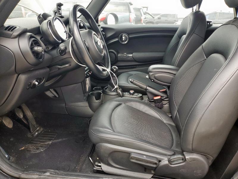 WMWWG5C5XK3E22725 Mini Cooper