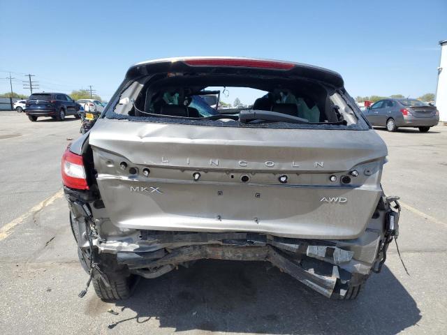 2LMTJ8KR9GBL38493 Lincoln Mkx Select