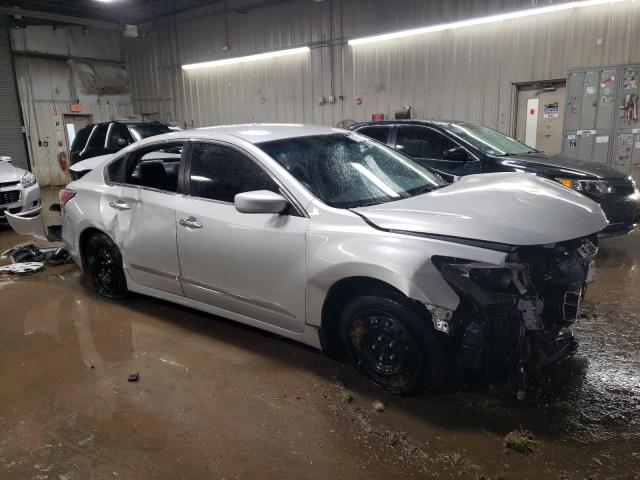 1N4AL3AP2FC191135 Nissan 2015