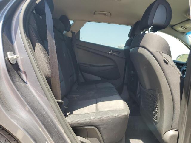 KM8J23A48GU158182 Hyundai TUCSON SE