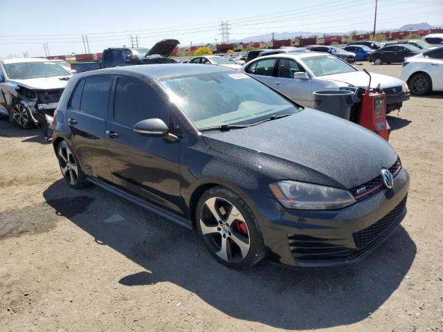3VW4T7AU0FM039547 Volkswagen 2015