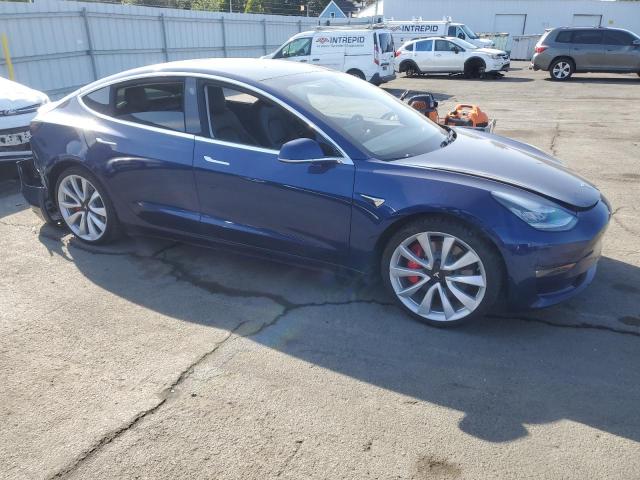 5YJ3E1EB3JF083988 Tesla 2018
