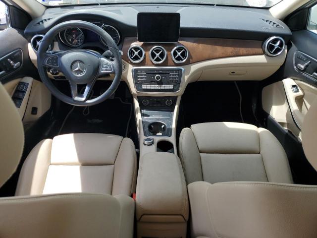 WDCTG4EB6JJ520879 Mercedes-Benz m270