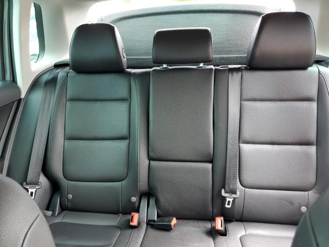 WVGAV7AX4FW594202 Volkswagen Tiguan