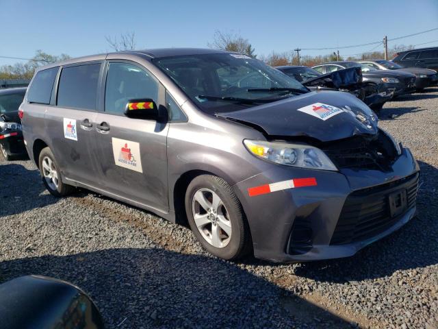 5TDZZ3DC2KS989647 Toyota Sienna
