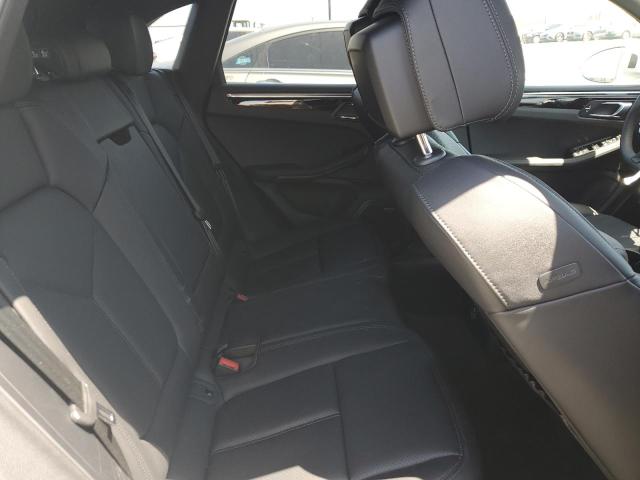 WP1AA2A58SLB01343 Porsche MACAN BASE
