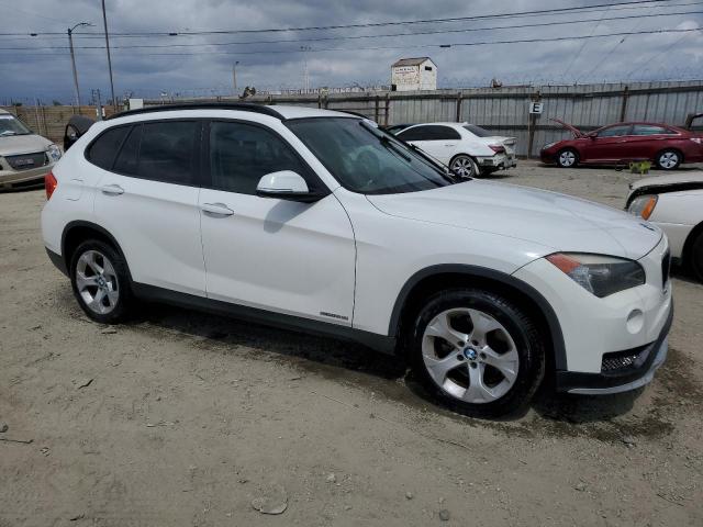 WBAVM1C5XFV498143 BMW 2015