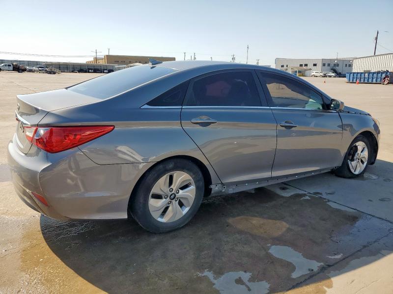5NPEB4AC7EH824068 Hyundai SONATA GLS