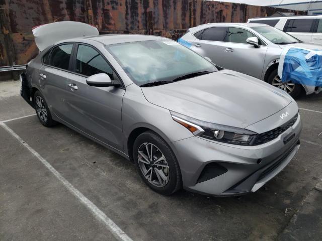 3KPF24AD8PE520347 KIA FORTE LX