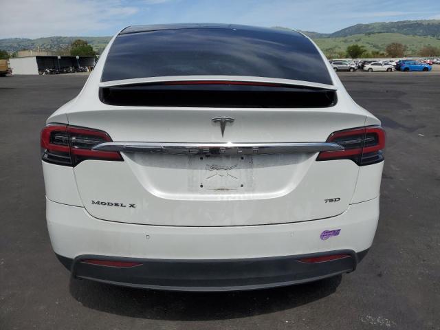 5YJXCAE29JF136278 Tesla 2018