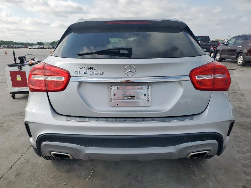 WDCTG4EB4FJ139975 Mercedes-Benz GLA 250