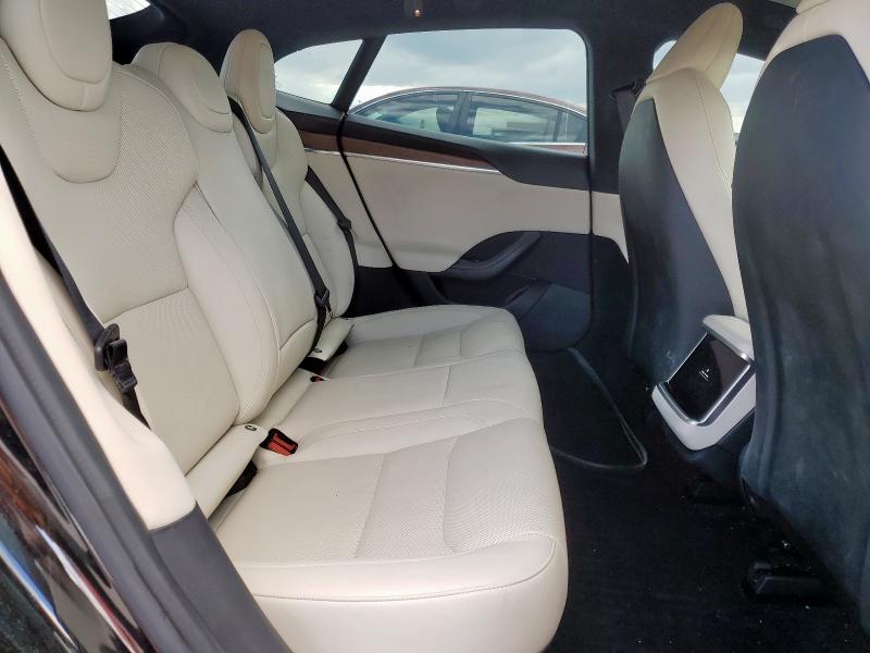 5YJSA1E50NF492117 Tesla MODEL S