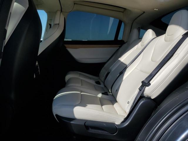 5YJXCAE26JF100094 Tesla 2018