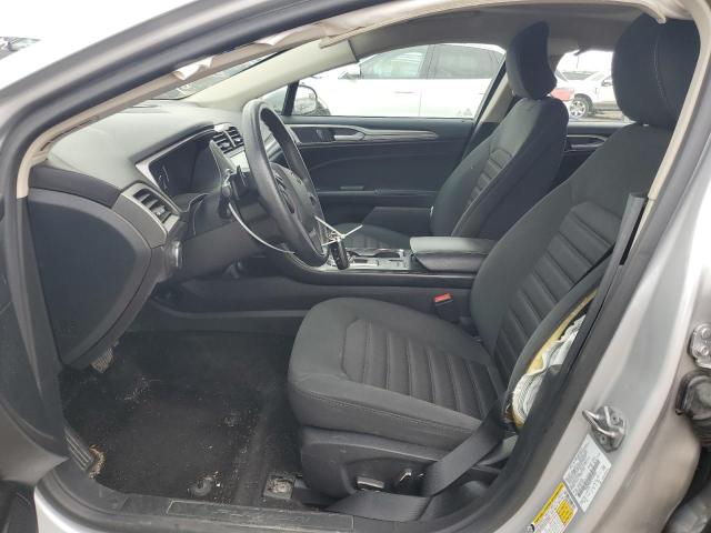 3FA6P0HDXJR130582 Ford FUSION SE