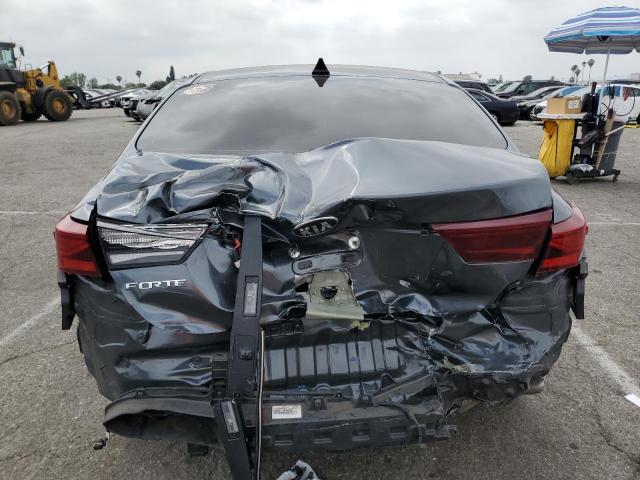 3KPF24AD1ME373557 KIA FORTE FE