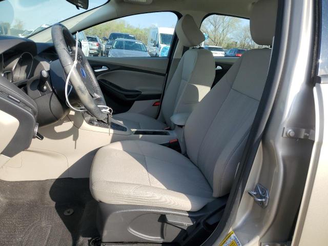 1FADP3F28HL210725 Ford FOCUS SE