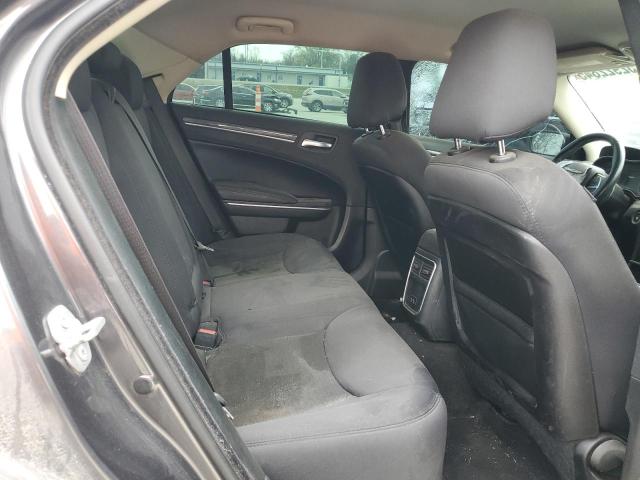 2C3CCAAG3KH663927 Chrysler 300 TOURIN