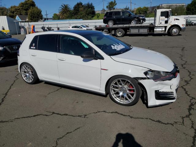 3VW4T7AU7FM003953 Volkswagen 2015