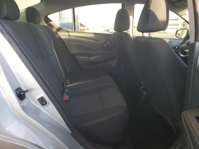 3N1CN7AP2JL870715 Nissan 2018