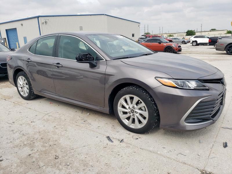 4T1C11AK9PU184370 Toyota CAMRY LE