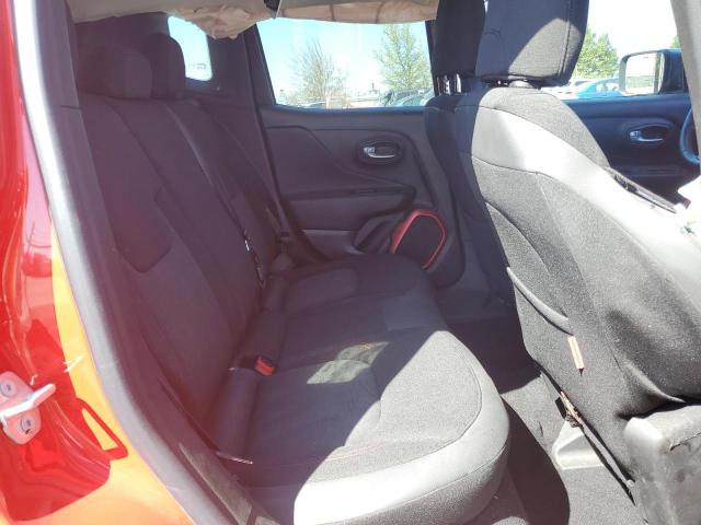 ZACCJBCT8FPB78477 Jeep Renegade